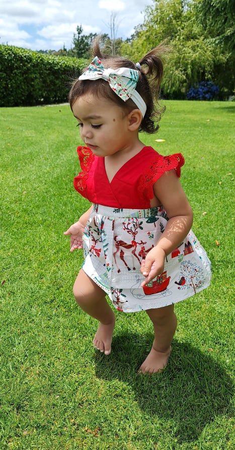 Baby Girls Christmas Outfit.