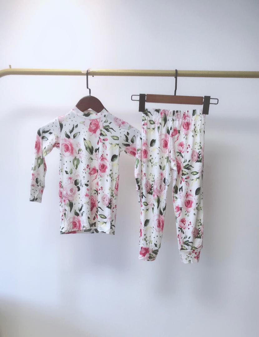 Robe & Matching Swaddle Set Rose