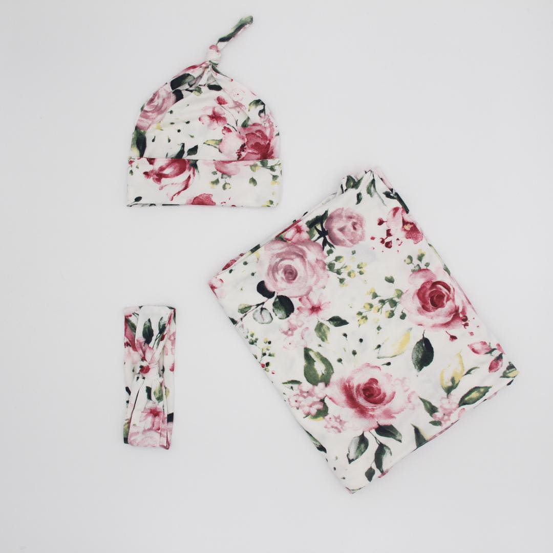 Robe & Matching Swaddle Set Rose
