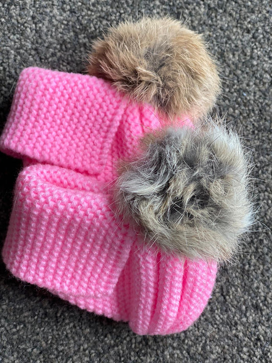 Knitted Acrylic Baby Booties with Real Rabbit Fur Pom Pom.